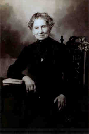 Charlotte Marshall (394 KB)
(Click on Picture to View Full Size)